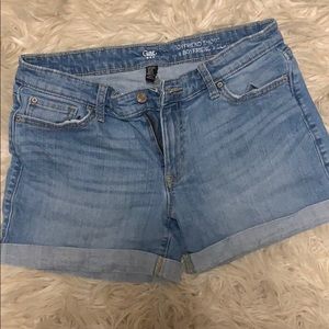 GAP shorts